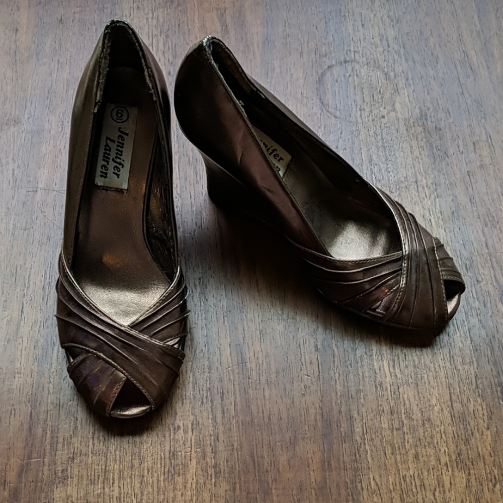 Copper metallic wedges